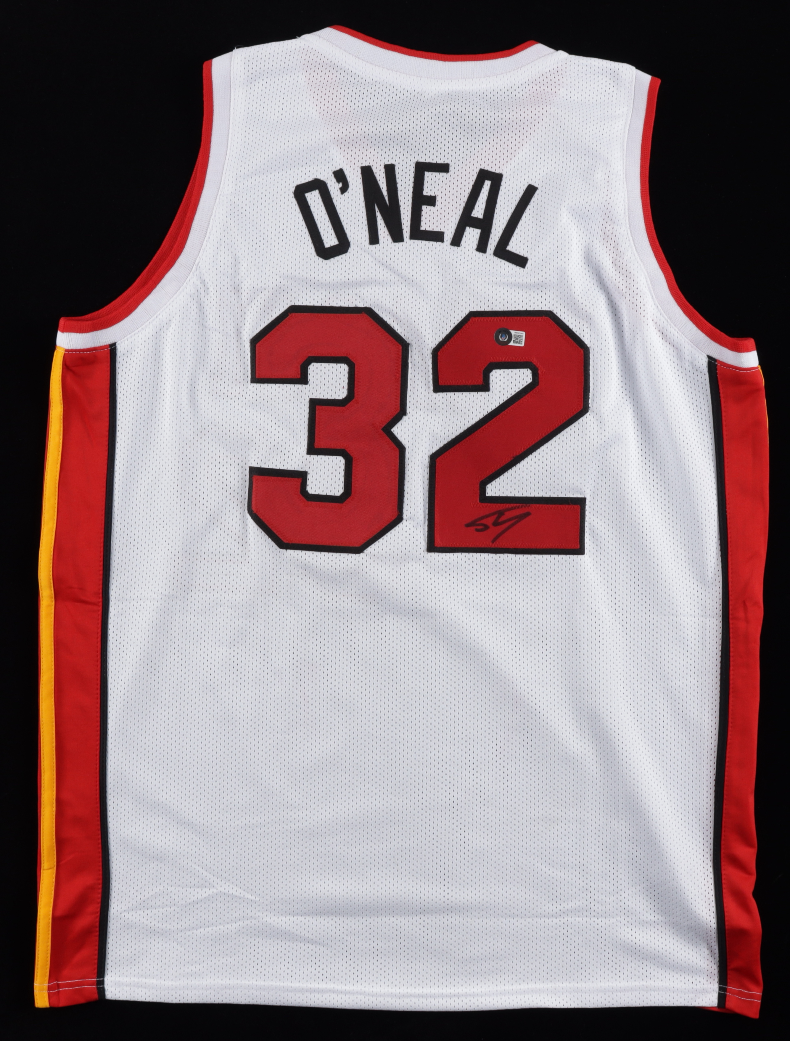 Shaquille O'Neal Signed Jersey (Beckett) at PristineAuction.com Shaquille O'Neal Signed Jersey (Beckett) at PristineAuction.com