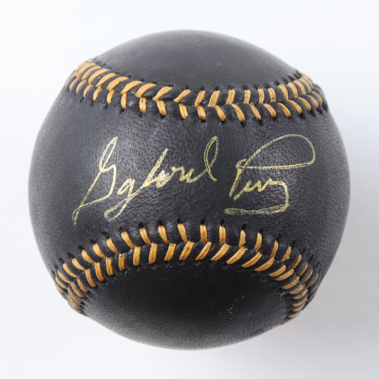 Gaylord Perry Signed Gold Signature Series Black Leather Baseball (PSA) at PristineAuction.com Gaylord Perry Signed Gold Signature Series Black Leather Baseball (PSA) at PristineAuction.com