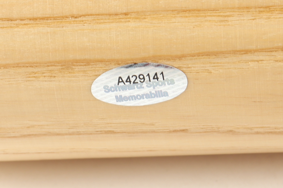 Dave Parker Signed Rawlings Pro Baseball Bat (Schwartz Sports) at PristineAuction.com Dave Parker Signed Rawlings Pro Baseball Bat (Schwartz Sports) at PristineAuction.com