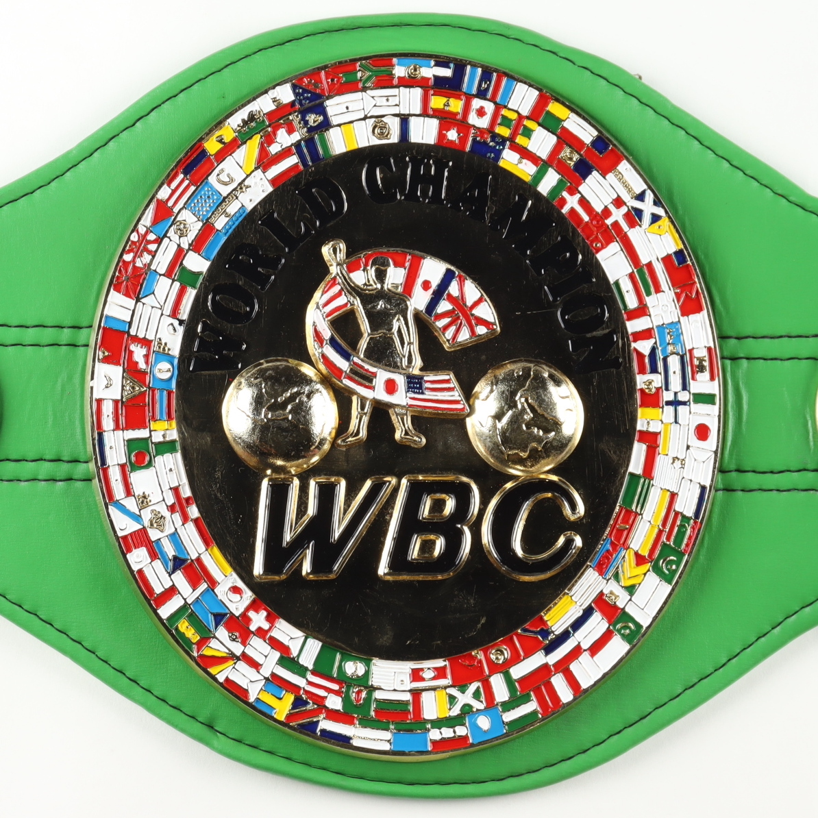 Mike Tyson Signed Full-Size WBC Heavyweight Championship Belt (JSA & Tyson) at PristineAuction.com Mike Tyson Signed Full-Size WBC Heavyweight Championship Belt (JSA & Tyson) at PristineAuction.com
