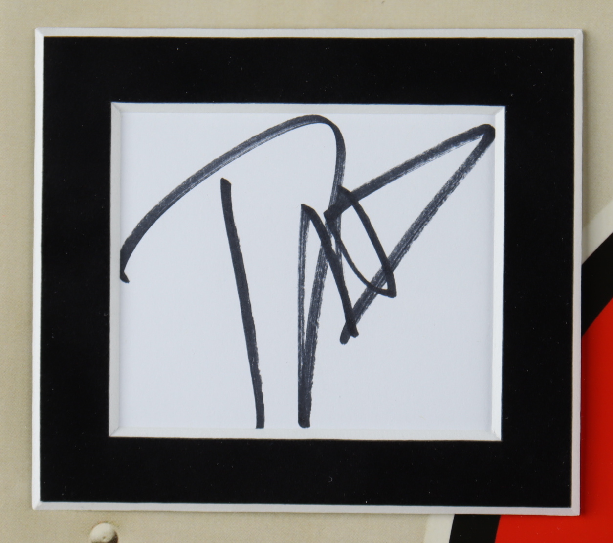 Foo Fighters 25.5x35.5 Custom Framed Record Display Signed By (4) with Dave Grohl, Taylor Hawkins, Nate Mendel & Pat Smear (JSA) at PristineAuction.com Foo Fighters 25.5x35.5 Custom Framed Record Display Signed By (4) with Dave Grohl, Taylor Hawkins, Nate Mendel & Pat Smear (JSA) at PristineAuction.com