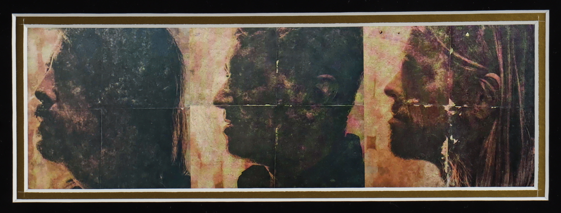 Foo Fighters 24.5x33.5 Custom Framed Record Display Signed By (5) with Dave Grohl, Taylor Hawkins, Nate Mendel, Pat Smear (JSA) at PristineAuction.com Foo Fighters 24.5x33.5 Custom Framed Record Display Signed By (5) with Dave Grohl, Taylor Hawkins, Nate Mendel, Pat Smear (JSA) at PristineAuction.com