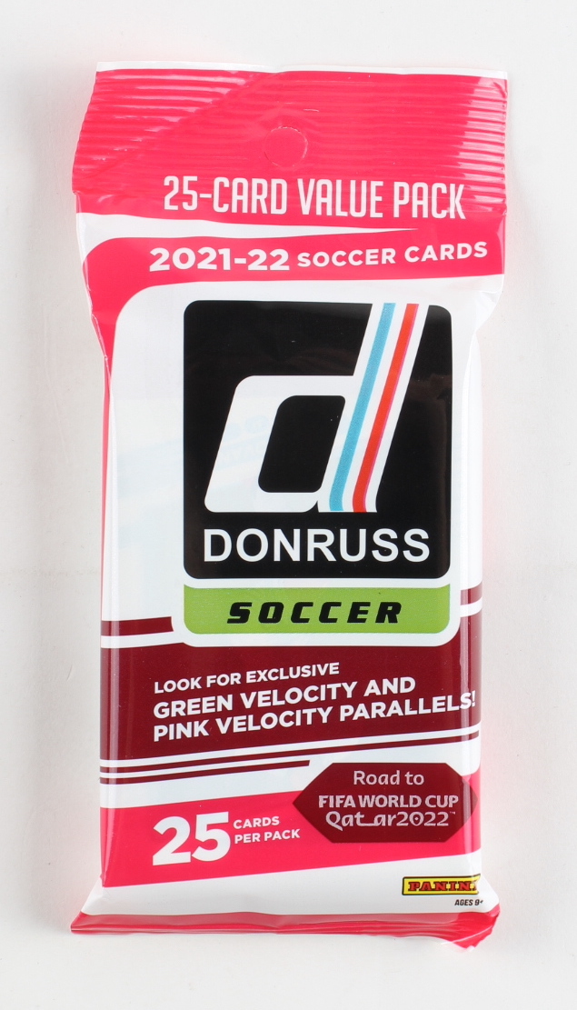 2021-22 Donruss Soccer Cello Box with (12) Packs at PristineAuction.com 2021-22 Donruss Soccer Cello Box with (12) Packs at PristineAuction.com