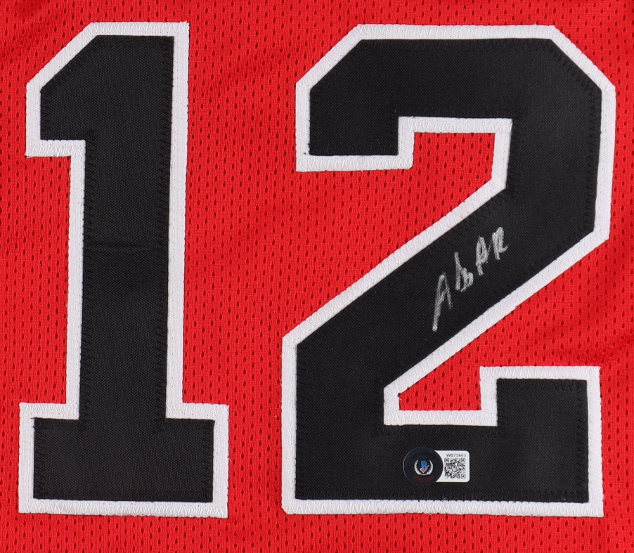 Ayo Dosunmu Signed Jersey (Beckett) at PristineAuction.com Ayo Dosunmu Signed Jersey (Beckett) at PristineAuction.com