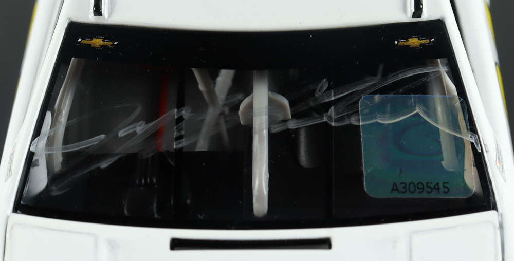 Jeff Gordon Signed LE NASCAR #24 Jeff Gordon Children's Foundation 1:24 Scale Diecast Car (Gordon) at PristineAuction.com Jeff Gordon Signed LE NASCAR #24 Jeff Gordon Children's Foundation 1:24 Scale Diecast Car (Gordon) at PristineAuction.com