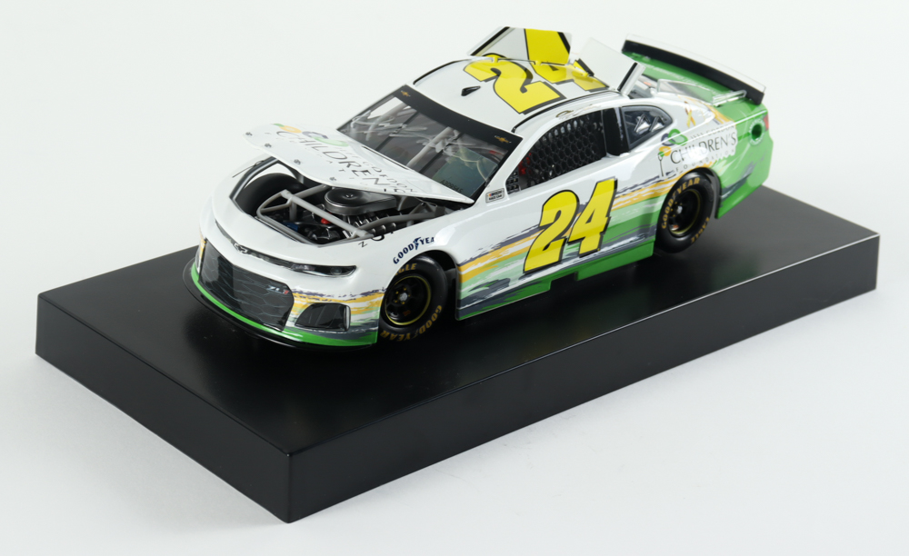 Jeff Gordon Signed LE NASCAR #24 Jeff Gordon Children's Foundation 1:24 Scale Diecast Car (Gordon) at PristineAuction.com Jeff Gordon Signed LE NASCAR #24 Jeff Gordon Children's Foundation 1:24 Scale Diecast Car (Gordon) at PristineAuction.com