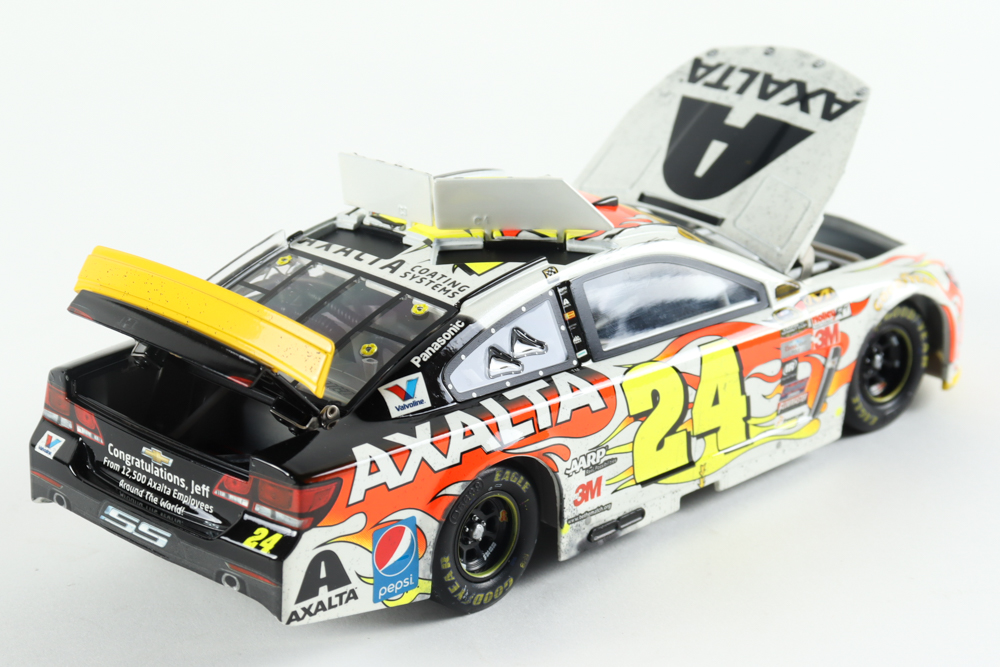 Jeff Gordon Signed LE NASCAR #24 Axalta Homestead - Race Version - Store Exclusive - 2015 SS 1:24 Scale Diecast Car (Gordon) at PristineAuction.com Jeff Gordon Signed LE NASCAR #24 Axalta Homestead - Race Version - Store Exclusive - 2015 SS 1:24 Scale Diecast Car (Gordon) at PristineAuction.com