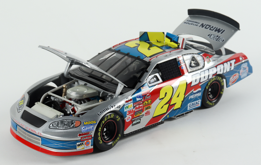Jeff Gordon LE #24 DuPont / Wright Brothers 2003 Monte Carlo 1:18 Scale Diecast Car at PristineAuction.com Jeff Gordon LE #24 DuPont / Wright Brothers 2003 Monte Carlo 1:18 Scale Diecast Car at PristineAuction.com