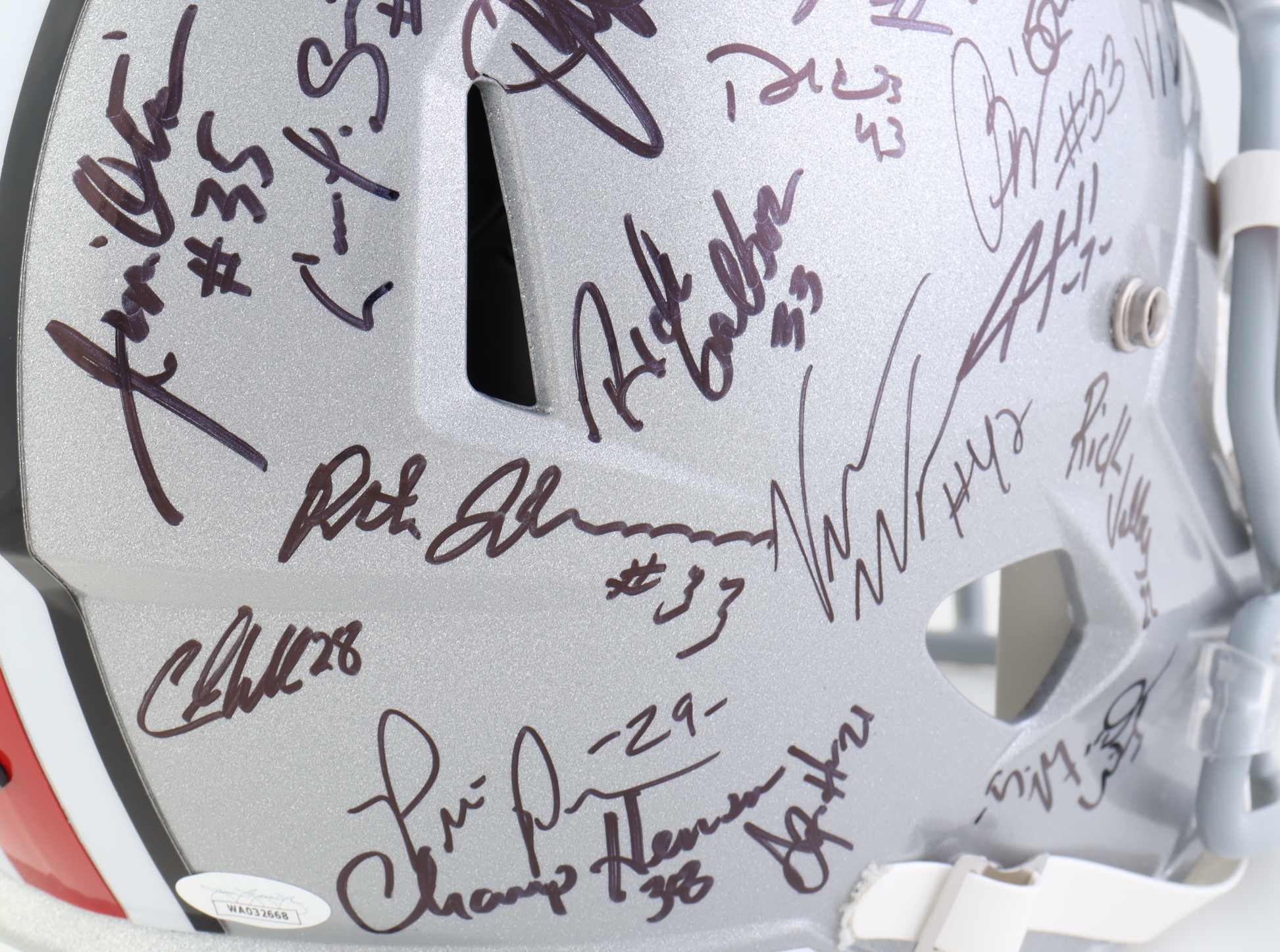 Ohio State Buckeyes Full-Size Speed Helmet Signed by (23) with Tim Spencer, Jeff Logan, Derek Combs, Pete Johnson, Michael Wiley (JSA) at PristineAuction.com Ohio State Buckeyes Full-Size Speed Helmet Signed by (23) with Tim Spencer, Jeff Logan, Derek Combs, Pete Johnson, Michael Wiley (JSA) at PristineAuction.com