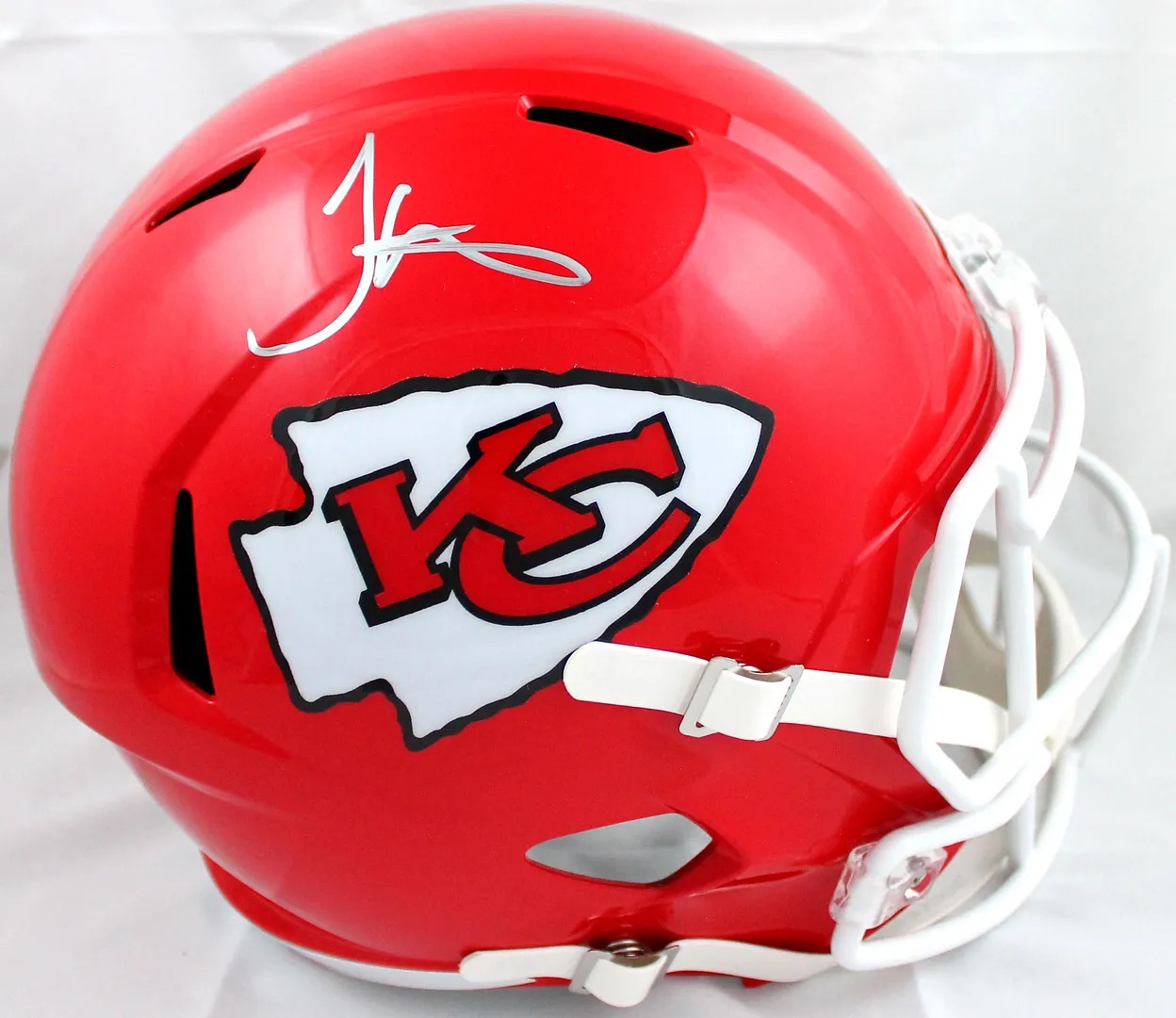 Tyreek Hill Signed Chiefs Full-Size Speed Helmet (Beckett) at PristineAuction.com Tyreek Hill Signed Chiefs Full-Size Speed Helmet (Beckett) at PristineAuction.com