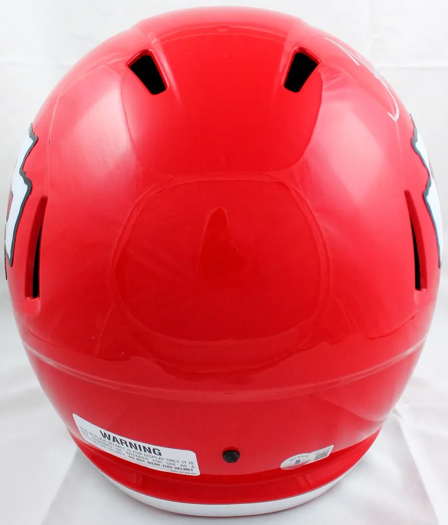 Tyreek Hill Signed Chiefs Full-Size Speed Helmet (Beckett) at PristineAuction.com Tyreek Hill Signed Chiefs Full-Size Speed Helmet (Beckett) at PristineAuction.com
