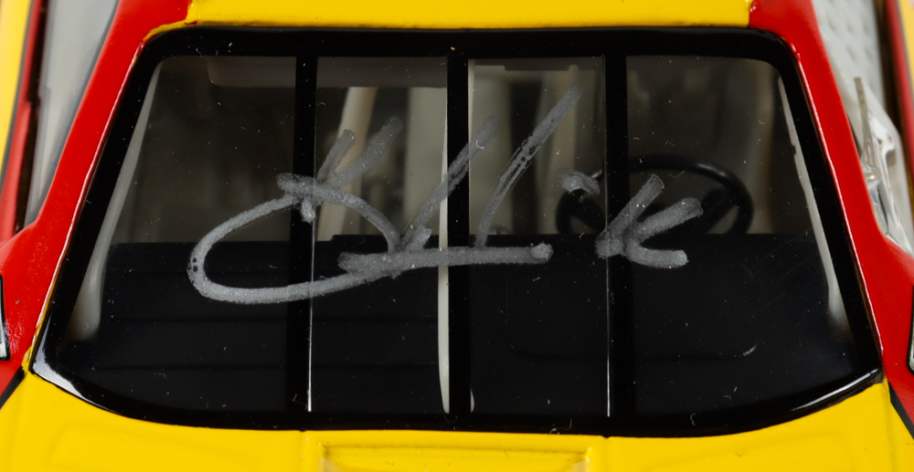 Kevin Harvick Signed Pennzoil #29 Monte Carlo SS - 1:24 Premium Winner Circle Diecast Car (PA) at PristineAuction.com Kevin Harvick Signed Pennzoil #29 Monte Carlo SS - 1:24 Premium Winner Circle Diecast Car (PA) at PristineAuction.com