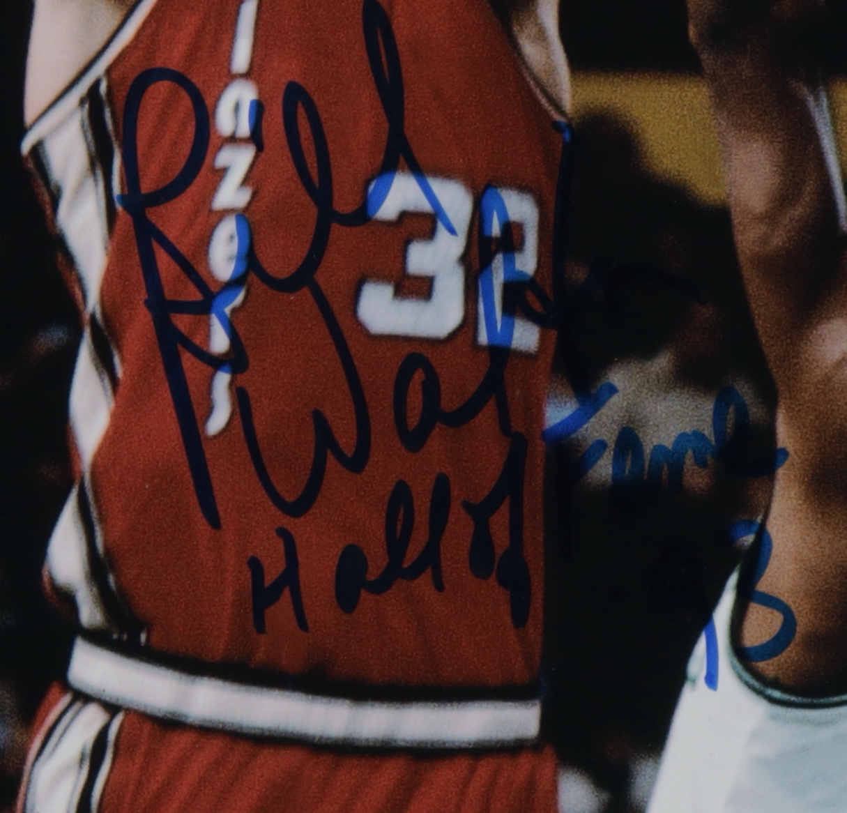 Bill Walton Signed Trail Blazers 11x14 Photo Inscribed "Hall of Fame '93" (Beckett) at PristineAuction.com Bill Walton Signed Trail Blazers 11x14 Photo Inscribed "Hall of Fame '93" (Beckett) at PristineAuction.com