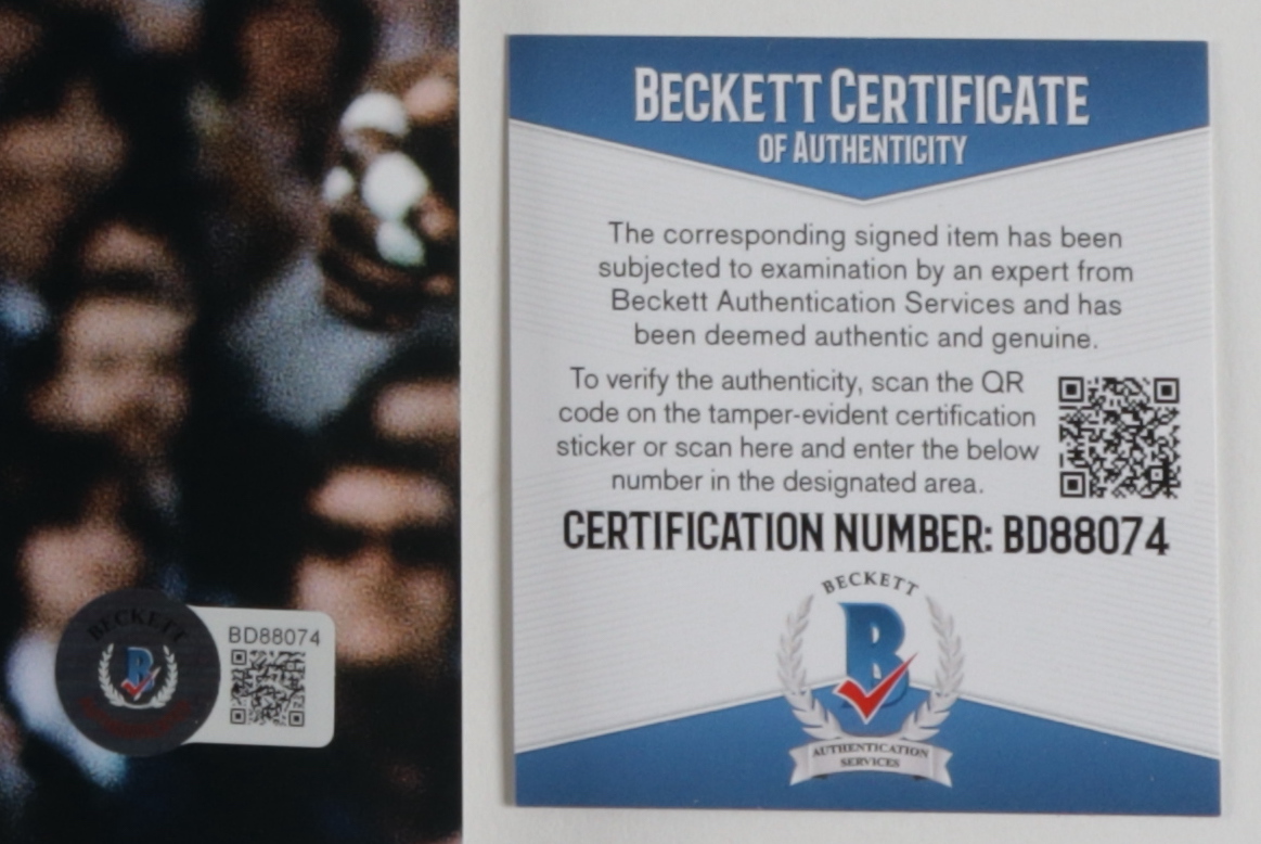 Bill Walton Signed Trail Blazers 11x14 Photo Inscribed "Hall of Fame '93" (Beckett) at PristineAuction.com Bill Walton Signed Trail Blazers 11x14 Photo Inscribed "Hall of Fame '93" (Beckett) at PristineAuction.com