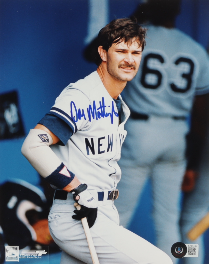 Don Mattingly Signed Yankees 8x10 Photo (Beckett) at PristineAuction.com Don Mattingly Signed Yankees 8x10 Photo (Beckett) at PristineAuction.com