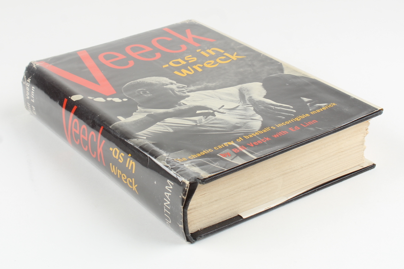 Bill Veeck Signed "Veeck- As In Wreck" Hardcover Book (Beckett) at PristineAuction.com Bill Veeck Signed "Veeck- As In Wreck" Hardcover Book (Beckett) at PristineAuction.com