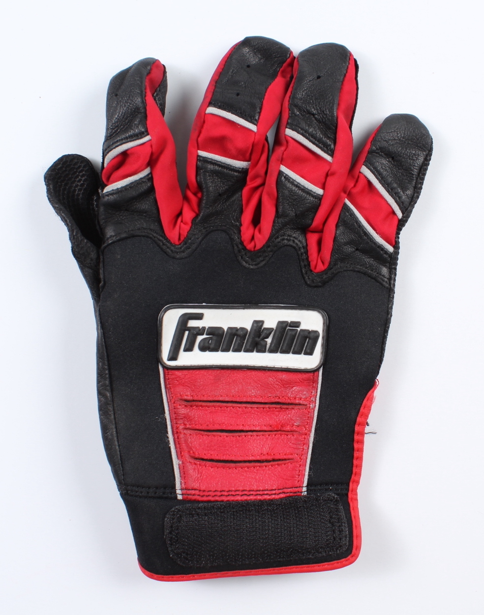 Noelvi Marte Signed Game-Used Franklin Baseball Batting Glove Inscribed "Game" (JSA) at PristineAuction.com Noelvi Marte Signed Game-Used Franklin Baseball Batting Glove Inscribed "Game" (JSA) at PristineAuction.com