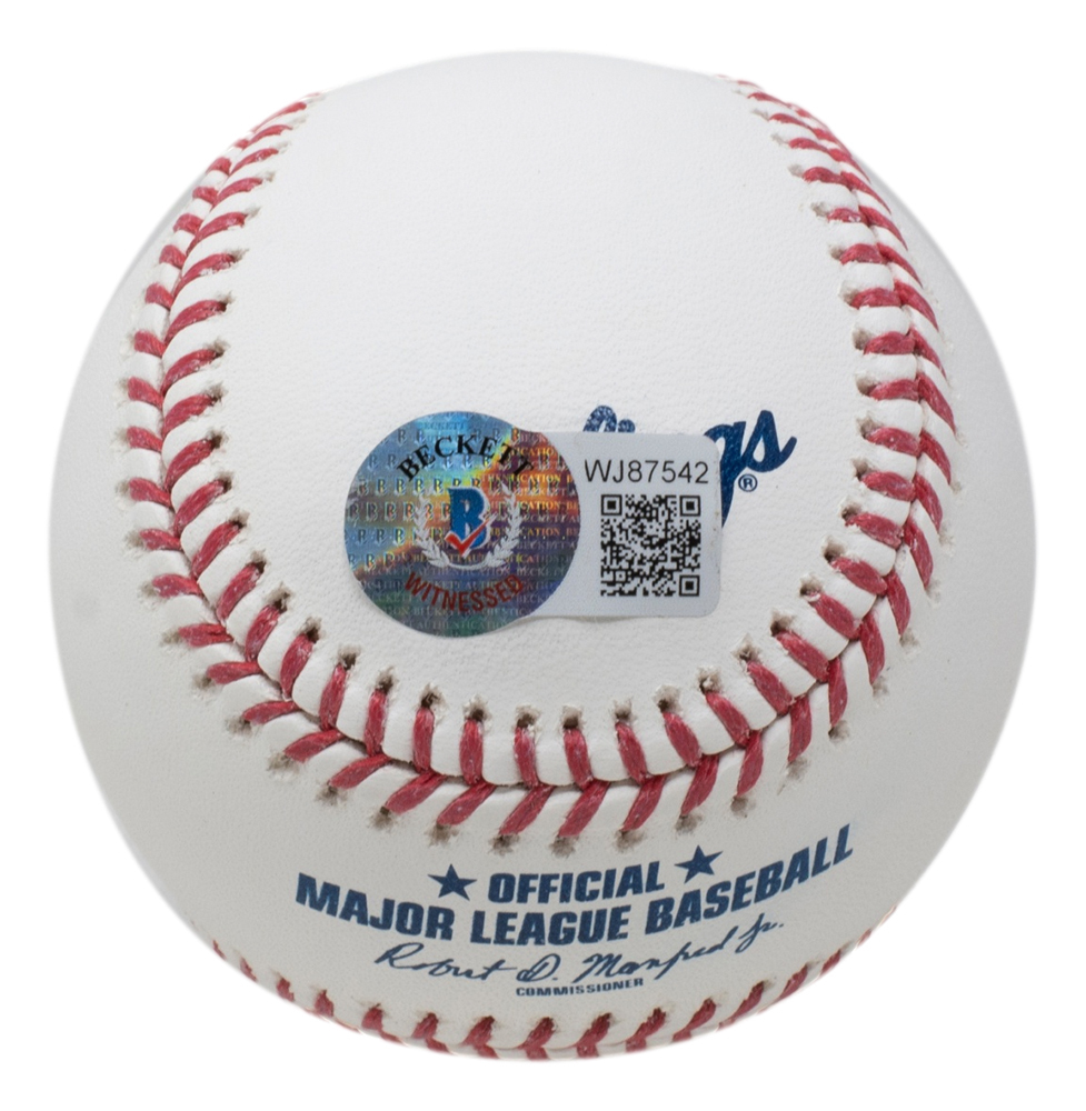 Ronald Acuna Jr. Signed OML Baseball (Beckett) at PristineAuction.com Ronald Acuna Jr. Signed OML Baseball (Beckett) at PristineAuction.com