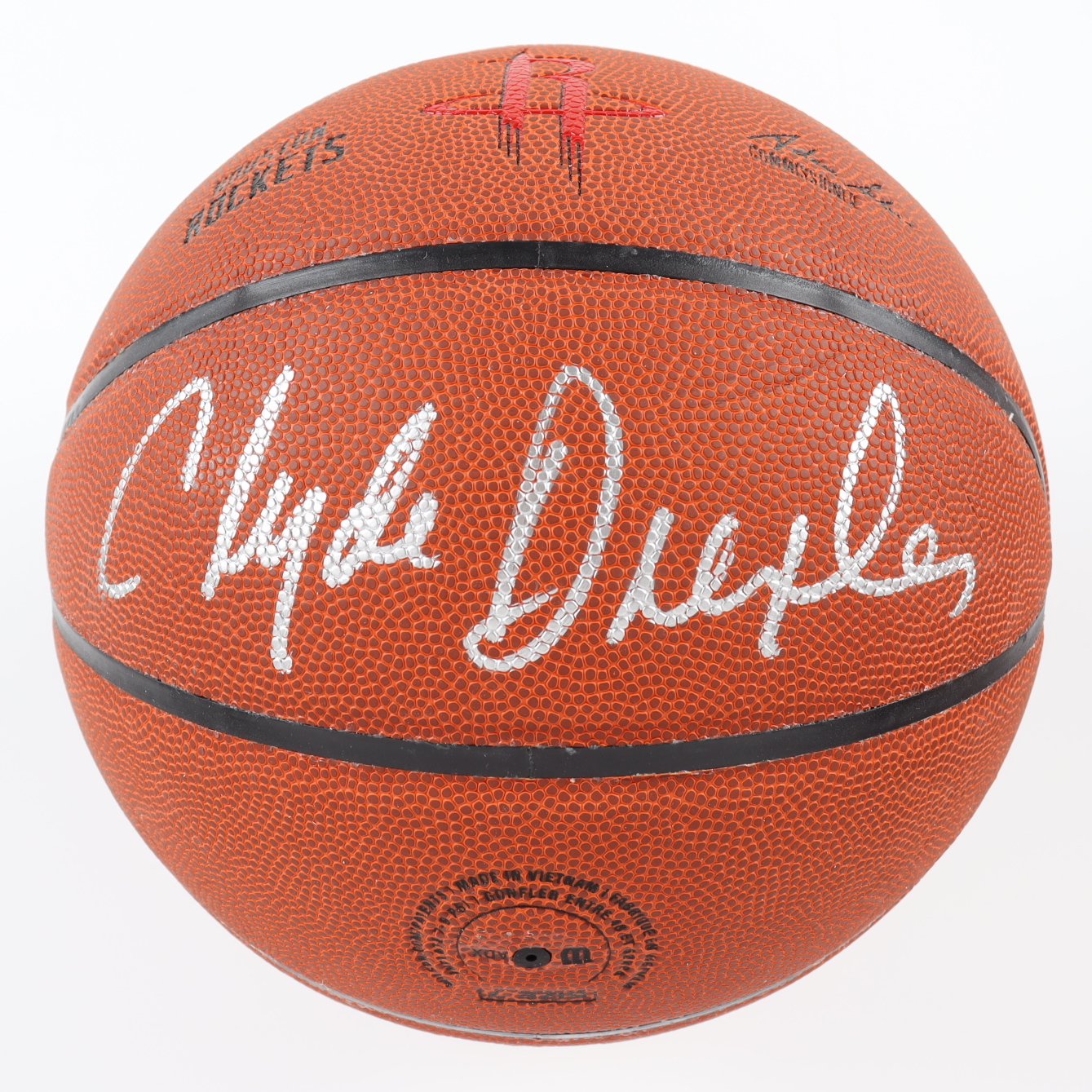 Clyde Drexler Signed Rockets Logo NBA Basketball (Schwartz) at PristineAuction.com Clyde Drexler Signed Rockets Logo NBA Basketball (Schwartz) at PristineAuction.com