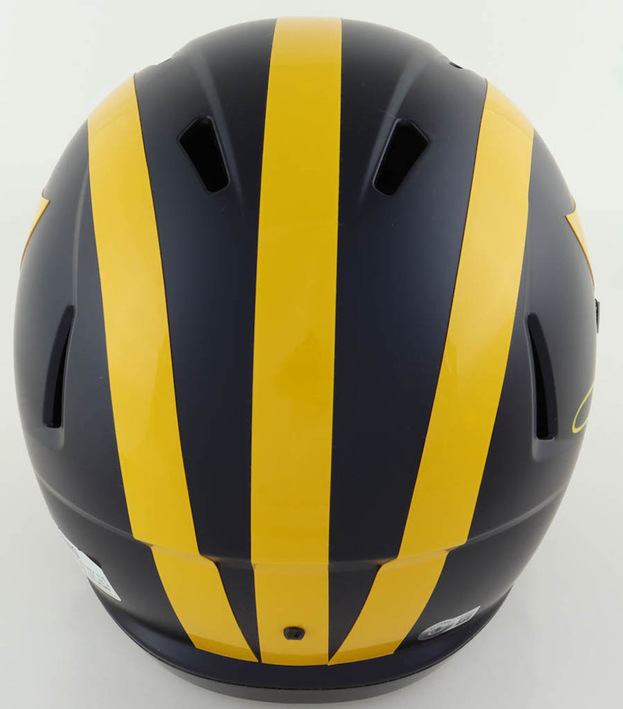 Aidan Hutchinson Signed Michigan Wolverines Full-Size Speed Helmet (Beckett) at PristineAuction.com Aidan Hutchinson Signed Michigan Wolverines Full-Size Speed Helmet (Beckett) at PristineAuction.com