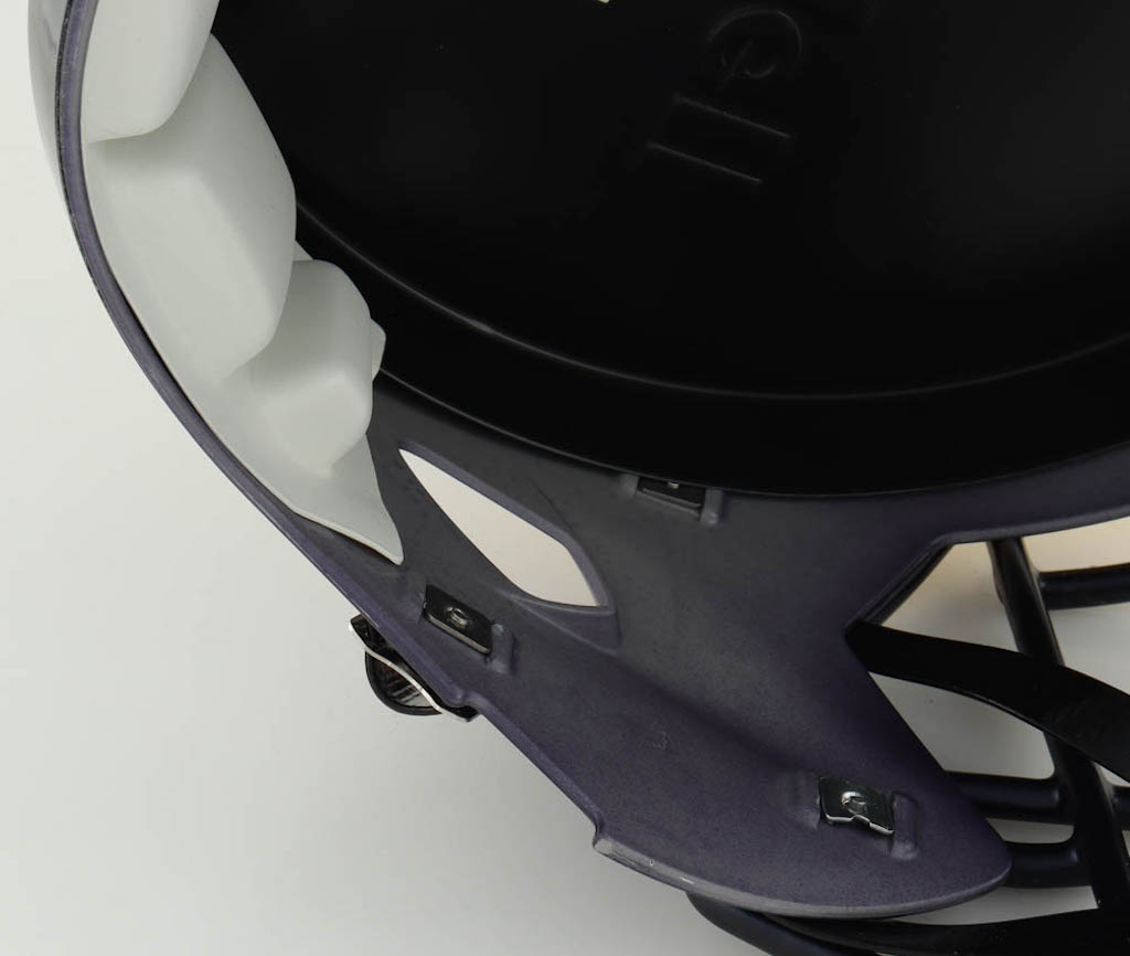 Aidan Hutchinson Signed Michigan Wolverines Full-Size Speed Helmet (Beckett) at PristineAuction.com Aidan Hutchinson Signed Michigan Wolverines Full-Size Speed Helmet (Beckett) at PristineAuction.com