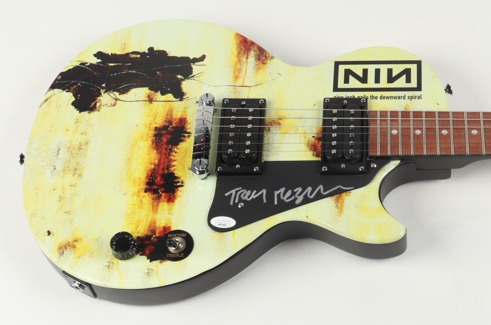 Trent Reznor Signed Epiphone Les Paul Custom 39" Electric Guitar (JSA) at PristineAuction.com Trent Reznor Signed Epiphone Les Paul Custom 39" Electric Guitar (JSA) at PristineAuction.com