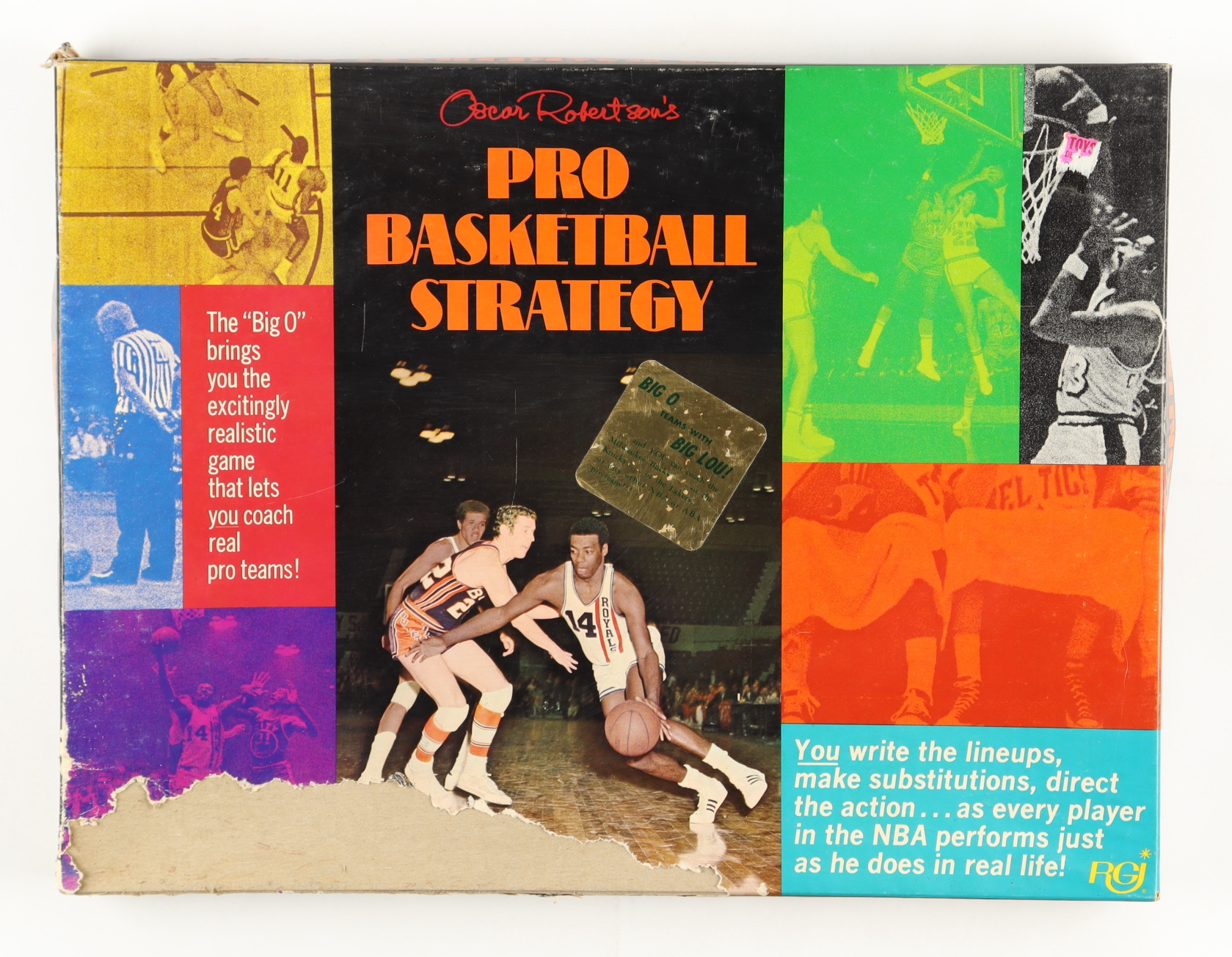 1969 Oscar Robertson's Pro Basketball Strategy Board Game with Original Packaging at PristineAuction.com 1969 Oscar Robertson's Pro Basketball Strategy Board Game with Original Packaging at PristineAuction.com