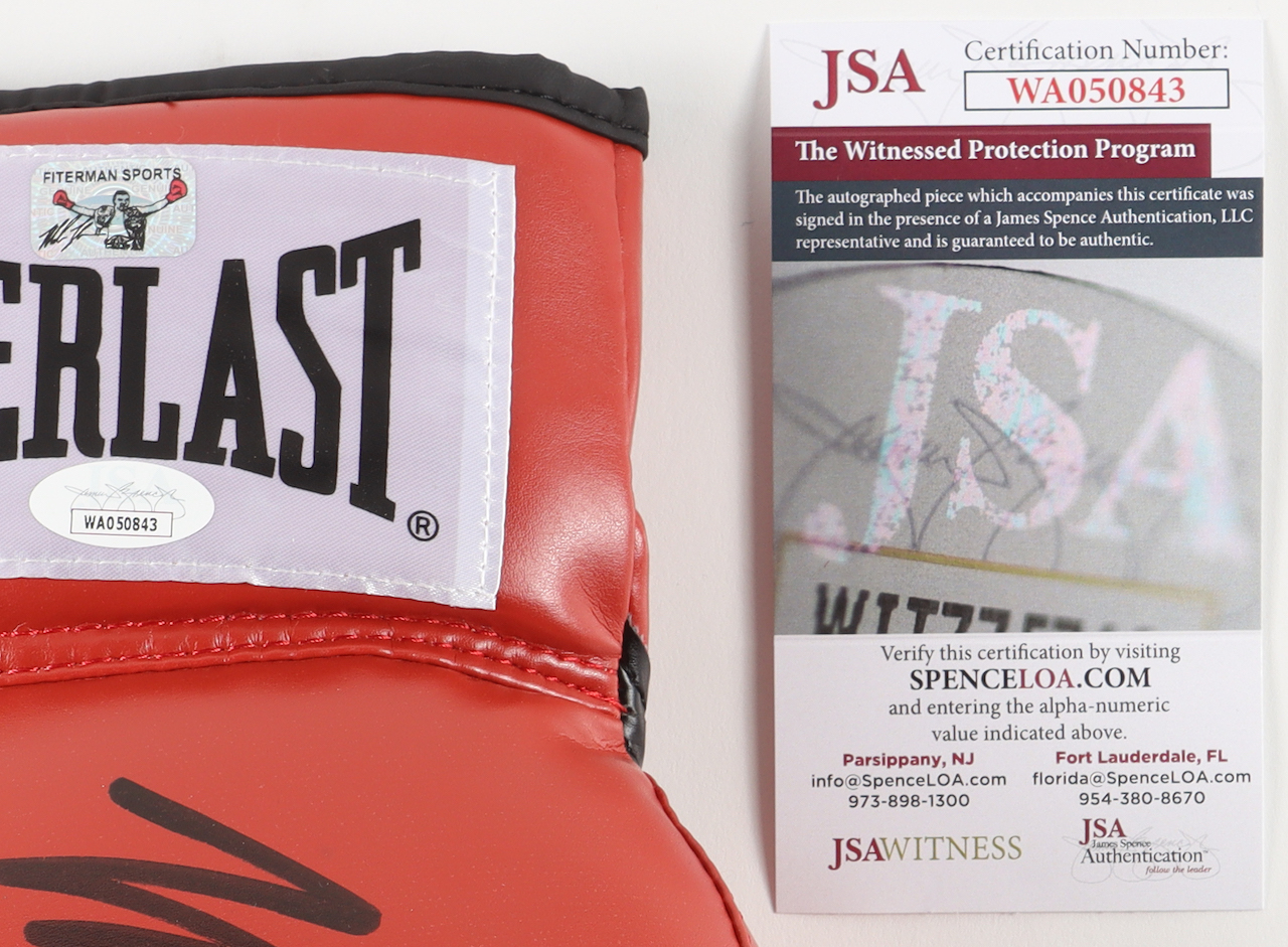 Mike Tyson Signed Everlast Boxing Glove (JSA & Tyson) at PristineAuction.com Mike Tyson Signed Everlast Boxing Glove (JSA & Tyson) at PristineAuction.com