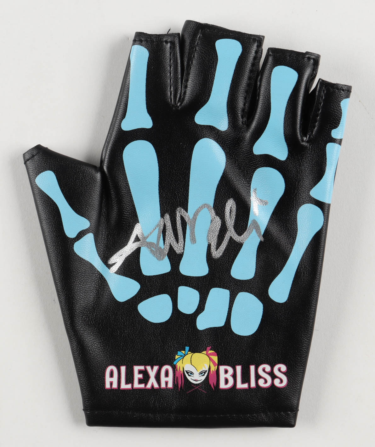 Alexa Bliss Signed Wrestling Glove (Beckett) at PristineAuction.com Alexa Bliss Signed Wrestling Glove (Beckett) at PristineAuction.com