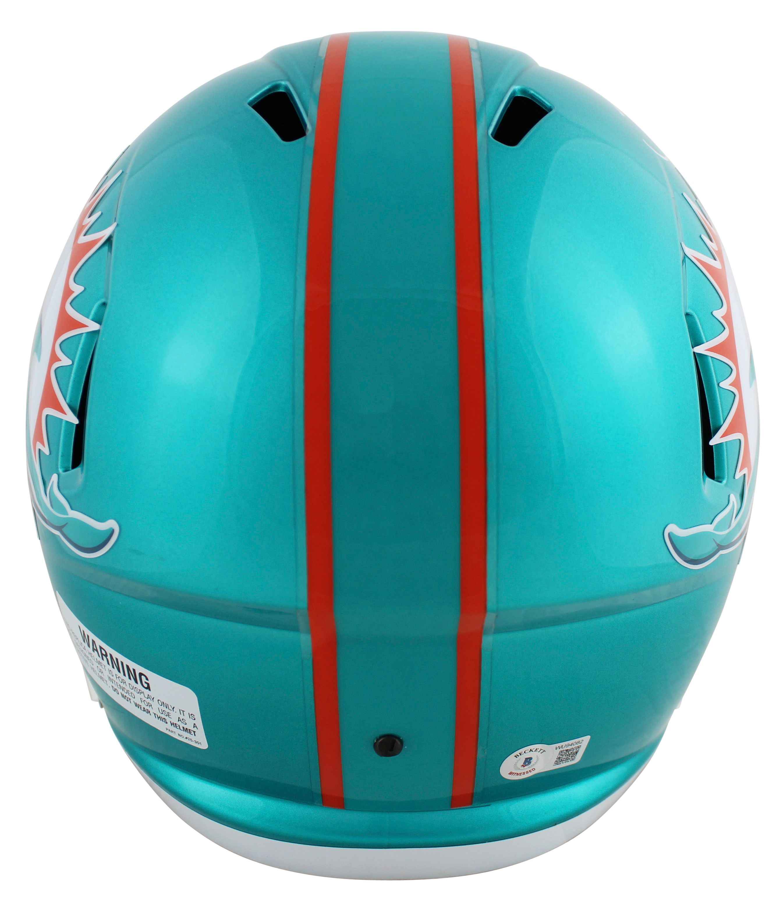 Tyreek Hill Signed Dolphins Full-Size Flash Alternate Speed Helmet (Beckett) at PristineAuction.com Tyreek Hill Signed Dolphins Full-Size Flash Alternate Speed Helmet (Beckett) at PristineAuction.com