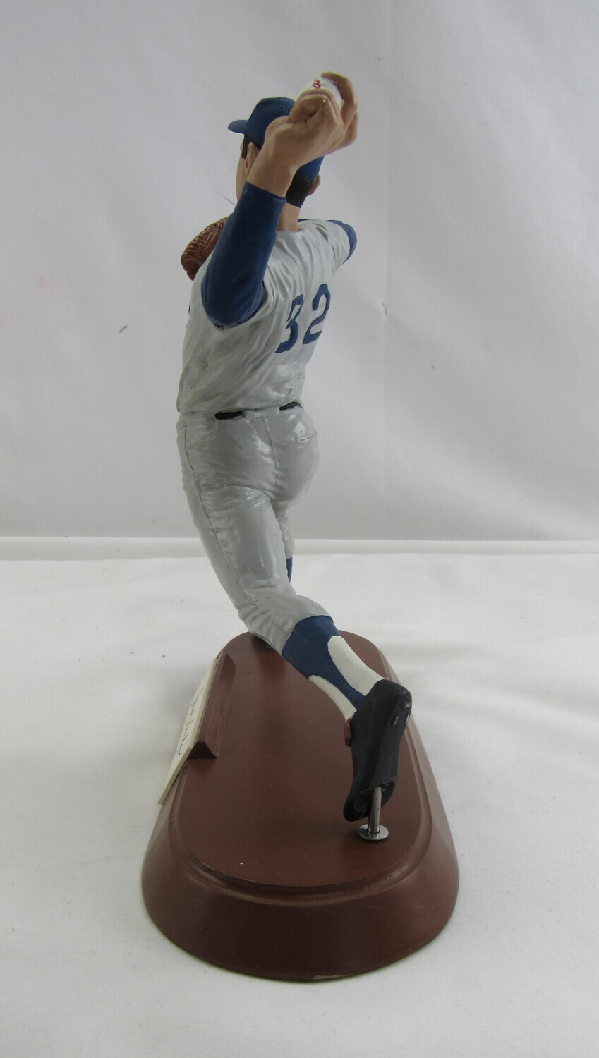 Sandy Koufax Signed LE 1993 Salvino Dealer Special Series Figurine (Salvino) at PristineAuction.com Sandy Koufax Signed LE 1993 Salvino Dealer Special Series Figurine (Salvino) at PristineAuction.com