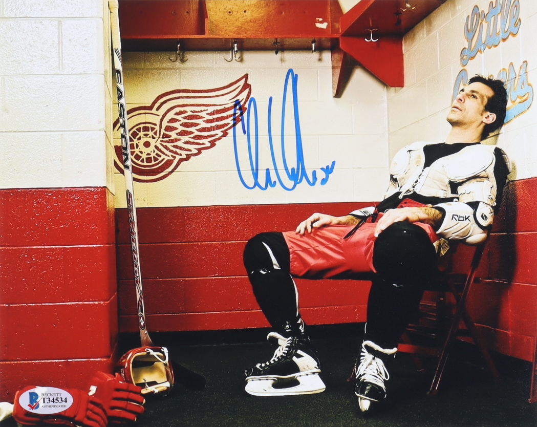 Chris Chelios Signed Red Wings 8x10 Photo (Beckett) at PristineAuction.com Chris Chelios Signed Red Wings 8x10 Photo (Beckett) at PristineAuction.com