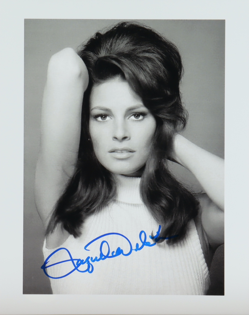 Raquel Welch Signed 8x10 Photo (JSA) at PristineAuction.com Raquel Welch Signed 8x10 Photo (JSA) at PristineAuction.com