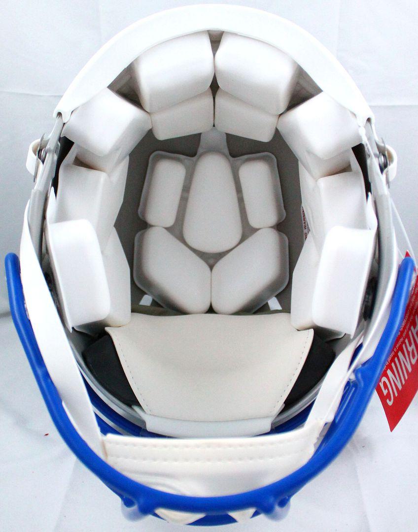 Barry Sanders Signed Lions Full-Size Authentic On-Field Speed Helmet Inscribed "HOF 04" (Beckett & Schwartz) at PristineAuction.com Barry Sanders Signed Lions Full-Size Authentic On-Field Speed Helmet Inscribed "HOF 04" (Beckett & Schwartz) at PristineAuction.com