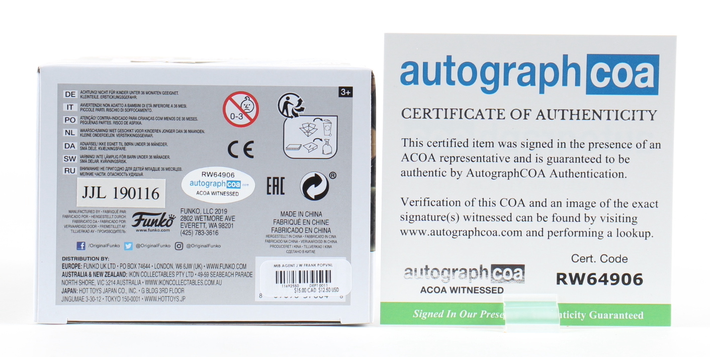 Tim Blaney Signed "MIB" #715 Agent J & Frank Funko Pop! Vinyl Figure Inscribed "The Galaxy is here!" & "Frank the Pug" AutographCOA) at PristineAuction.com Tim Blaney Signed "MIB" #715 Agent J & Frank Funko Pop! Vinyl Figure Inscribed "The Galaxy is here!" & "Frank the Pug" AutographCOA) at PristineAuction.com