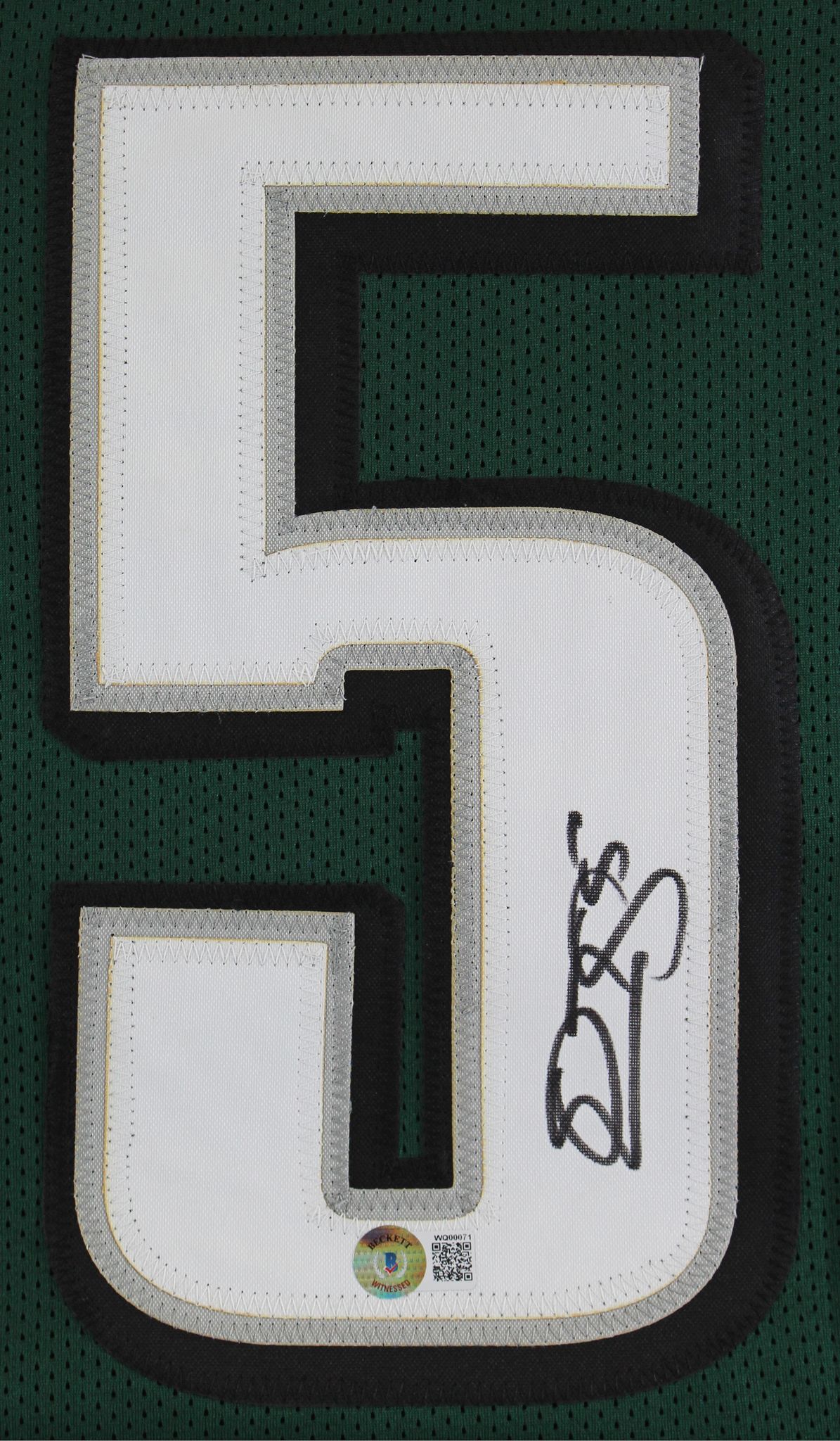 Donovan McNabb Signed Jersey (Beckett) at PristineAuction.com Donovan McNabb Signed Jersey (Beckett) at PristineAuction.com