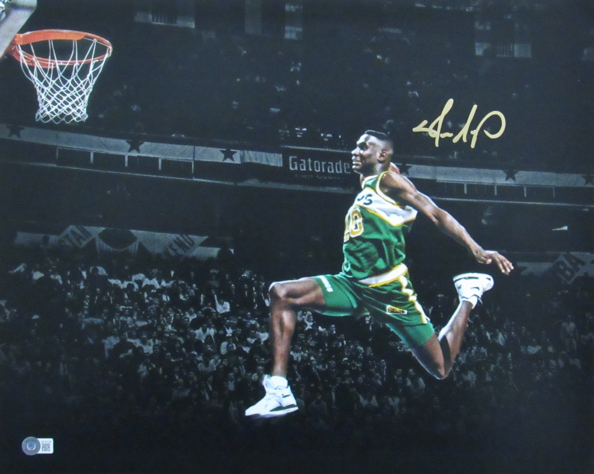 Shawn Kemp Signed SuperSonics 16x20 Photo (Beckett) at PristineAuction.com Shawn Kemp Signed SuperSonics 16x20 Photo (Beckett) at PristineAuction.com