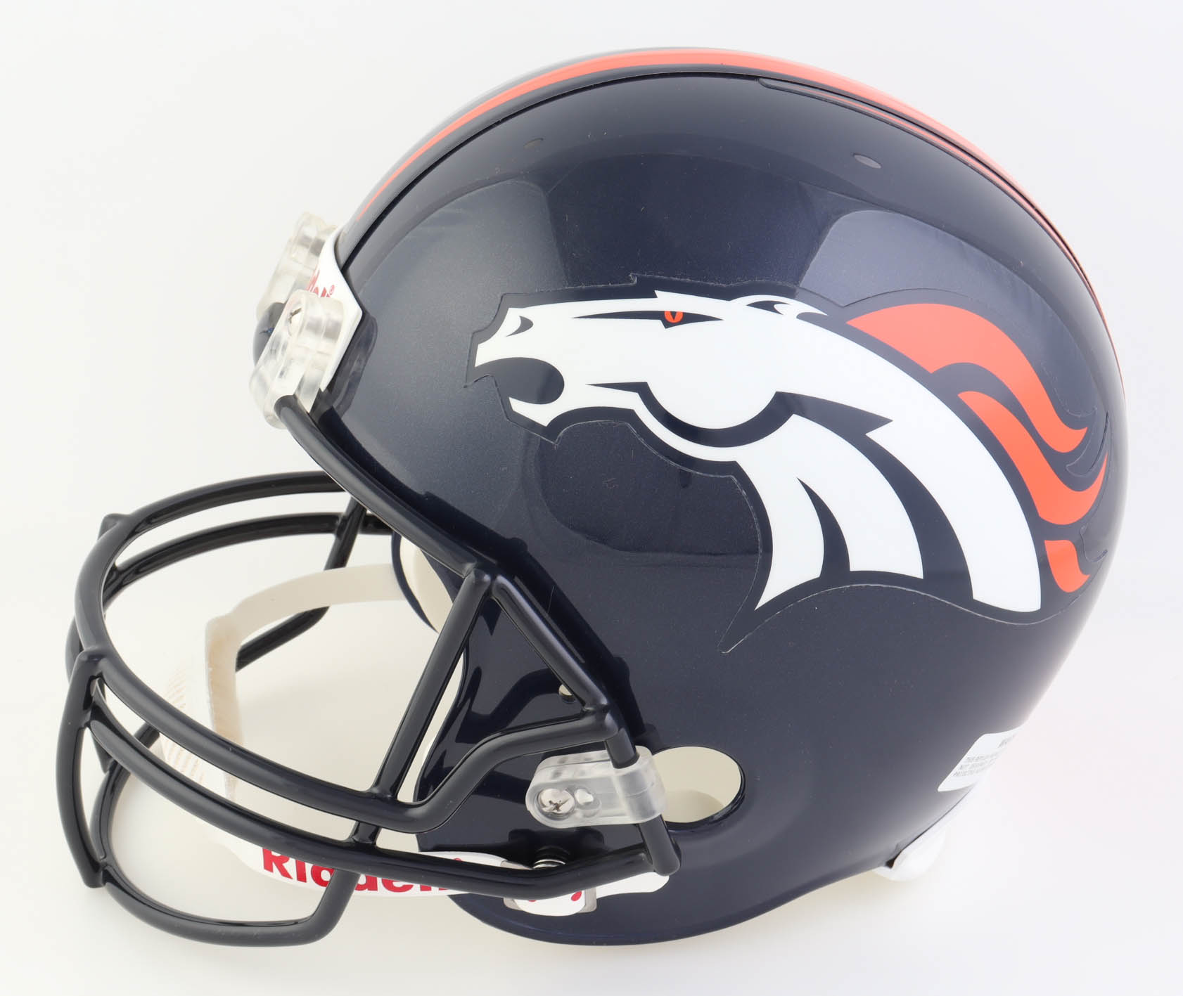 Knowshon Moreno Signed Broncos Full-Size Helmet (TheSportsMix.com) at PristineAuction.com Knowshon Moreno Signed Broncos Full-Size Helmet (TheSportsMix.com) at PristineAuction.com