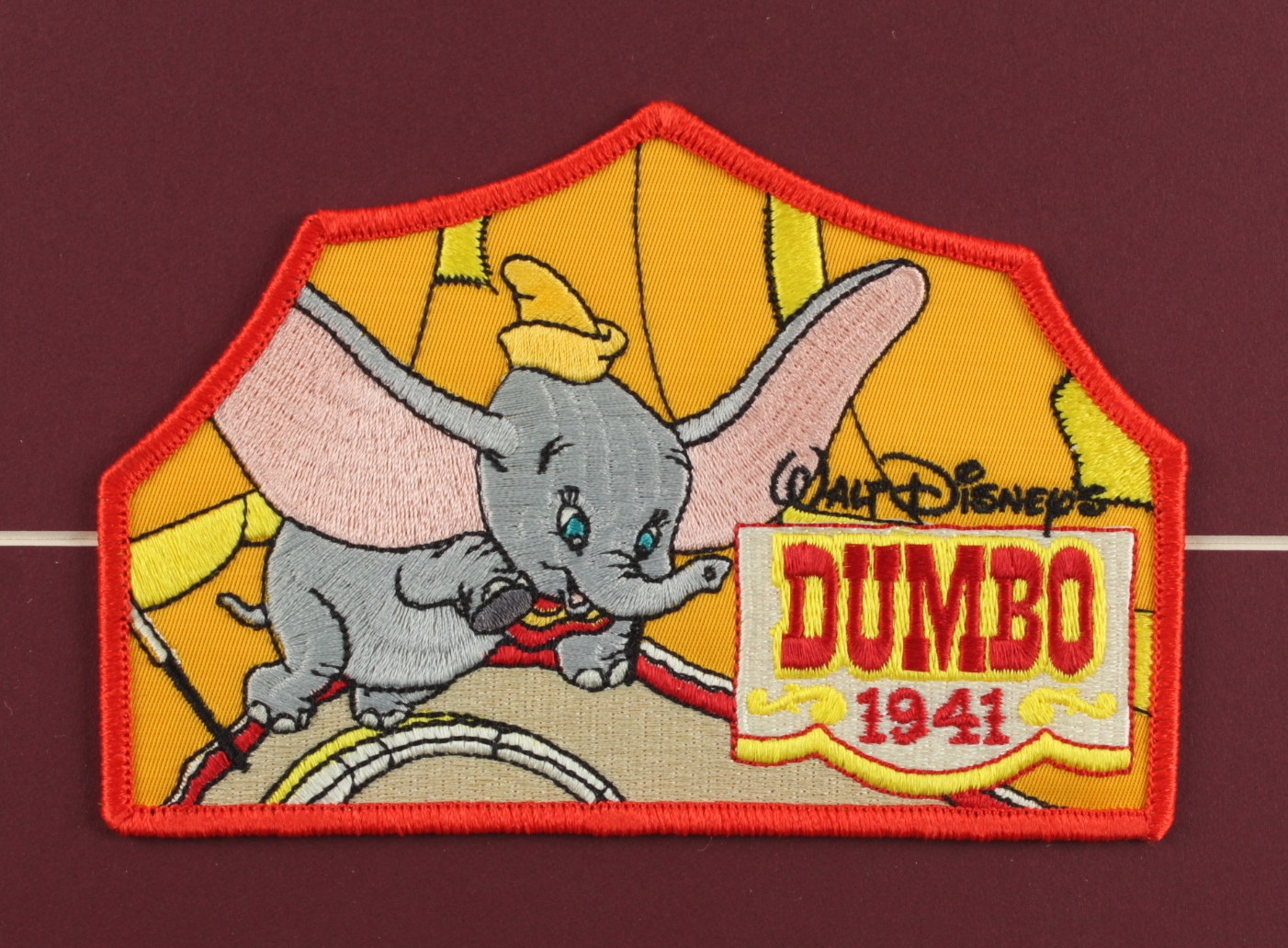 Thomas Kinkade "Dumbo" 16x20 Custom Framed Print Display at PristineAuction.com Thomas Kinkade "Dumbo" 16x20 Custom Framed Print Display at PristineAuction.com
