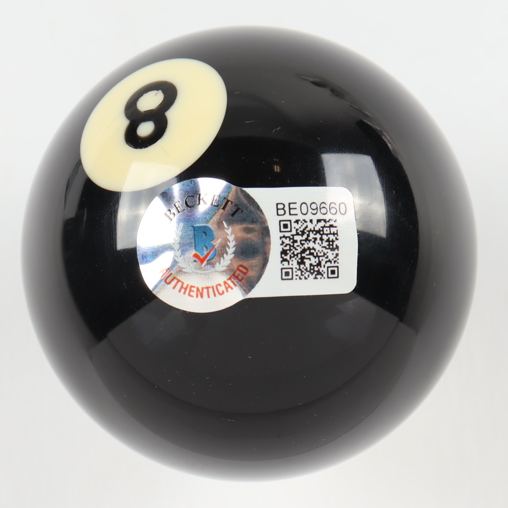 Willie Mosconi Signed #8 Billiard Ball Inscribed "Hustler" (Beckett) at PristineAuction.com Willie Mosconi Signed #8 Billiard Ball Inscribed "Hustler" (Beckett) at PristineAuction.com