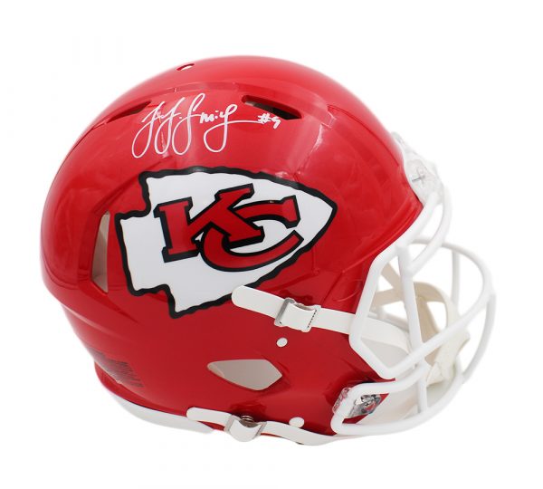 JuJu Smith-Schuster Signed Chiefs Full-Size Authentic On-Field Speed Helmet (Beckett) at PristineAuction.com JuJu Smith-Schuster Signed Chiefs Full-Size Authentic On-Field Speed Helmet (Beckett) at PristineAuction.com