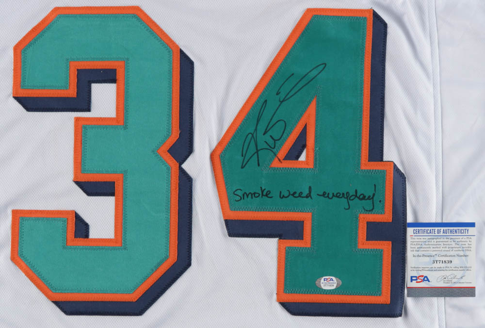 Ricky Williams Signed Jersey Inscribed "Smoke Weed Everyday!" (PSA) at PristineAuction.com Ricky Williams Signed Jersey Inscribed "Smoke Weed Everyday!" (PSA) at PristineAuction.com