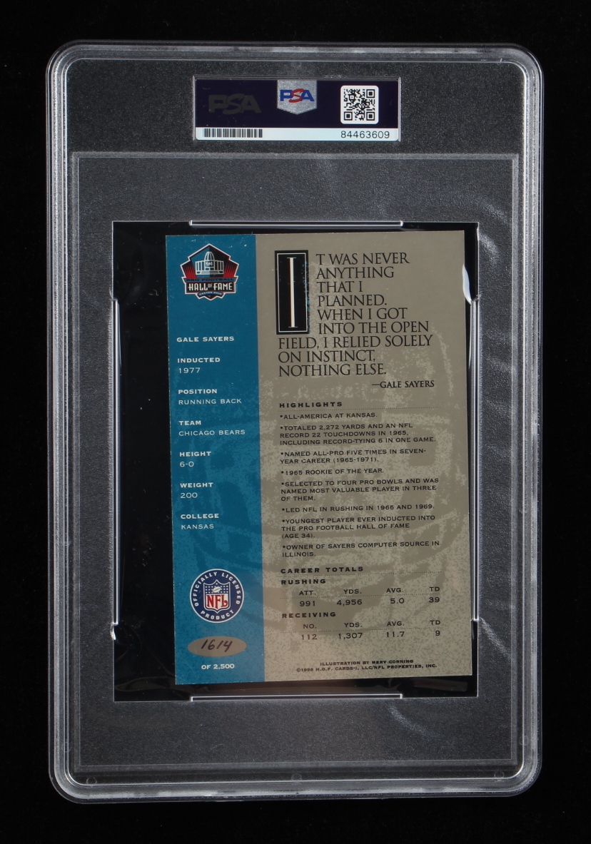 Gale Sayers Signed LE Pro Football Hall of Fame Signature Series Postcard (PSA) at PristineAuction.com Gale Sayers Signed LE Pro Football Hall of Fame Signature Series Postcard (PSA) at PristineAuction.com
