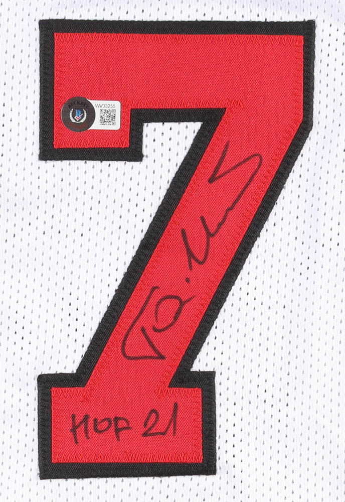 Toni Kukoc Signed Jersey Inscribed "HOF 21" (Beckett) at PristineAuction.com Toni Kukoc Signed Jersey Inscribed "HOF 21" (Beckett) at PristineAuction.com