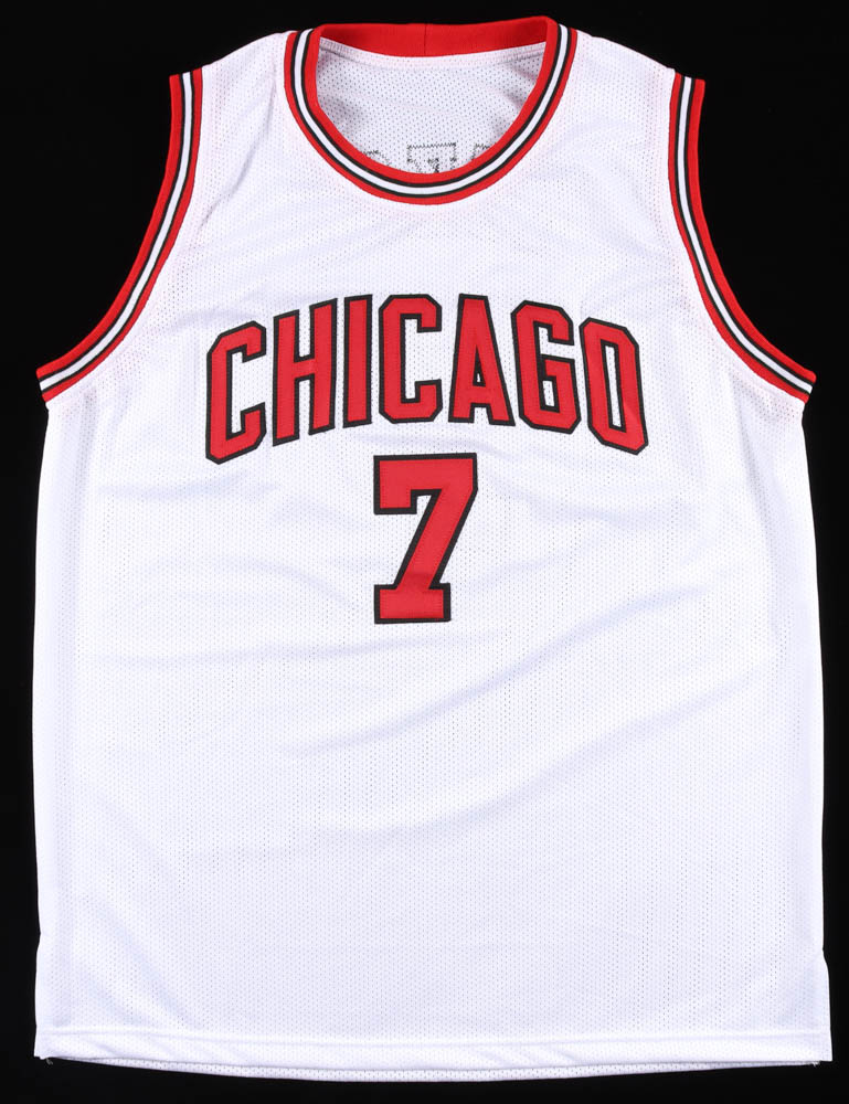 Toni Kukoc Signed Jersey Inscribed "HOF 21" (Beckett) at PristineAuction.com Toni Kukoc Signed Jersey Inscribed "HOF 21" (Beckett) at PristineAuction.com