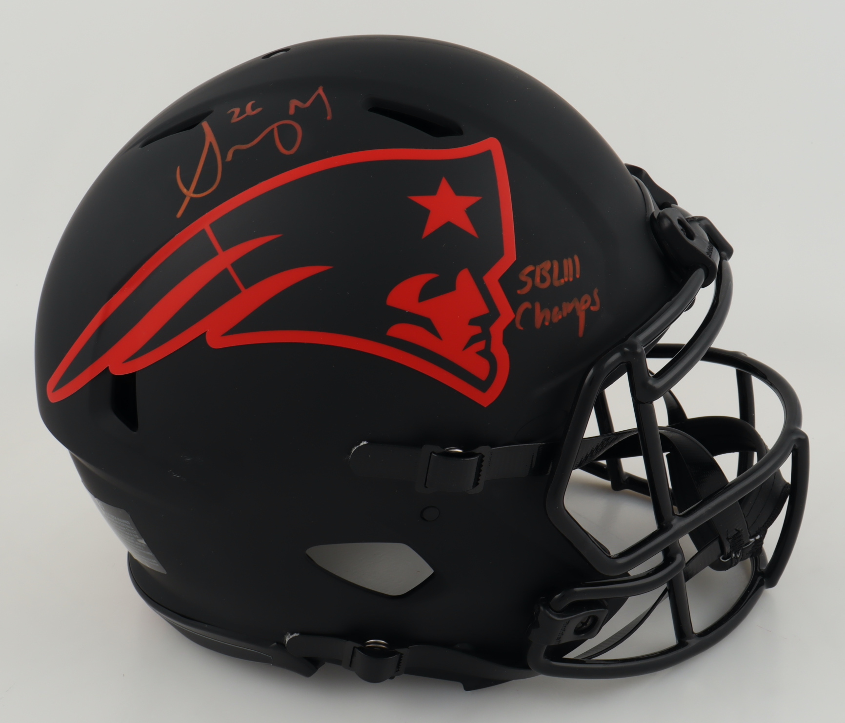 Sony Michel Signed Patriots Full-Size Authentic On-Field Eclipse Alternate Speed Helmet Inscribed "SBLIII Champs" (Beckett) at PristineAuction.com Sony Michel Signed Patriots Full-Size Authentic On-Field Eclipse Alternate Speed Helmet Inscribed "SBLIII Champs" (Beckett) at PristineAuction.com