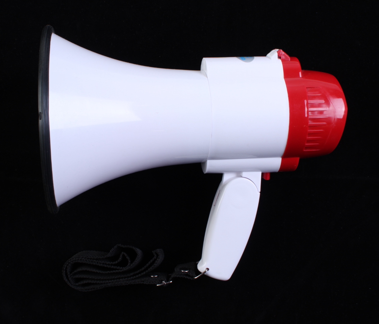 Jimmy Hart Signed Megaphone Inscribed "Mouth of the South" & "2005 HOF" (JSA) at PristineAuction.com Jimmy Hart Signed Megaphone Inscribed "Mouth of the South" & "2005 HOF" (JSA) at PristineAuction.com