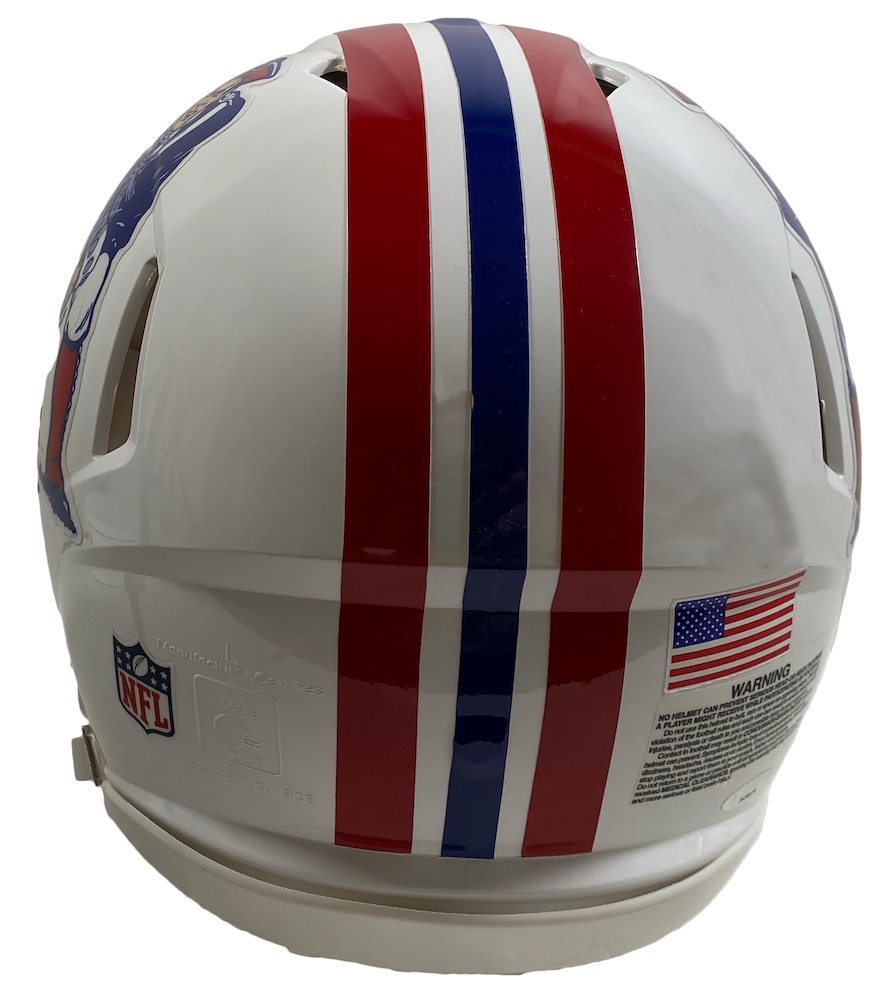 Tom Brady Signed Patriots Full-Size Authentic On-Field Throwback Speed Helmet (TriStar) at PristineAuction.com Tom Brady Signed Patriots Full-Size Authentic On-Field Throwback Speed Helmet (TriStar) at PristineAuction.com