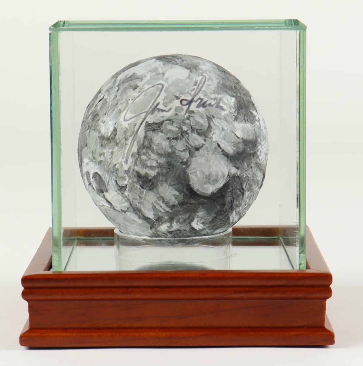 James Irwin Signed Replica Moon with Display Case (PSA) at PristineAuction.com James Irwin Signed Replica Moon with Display Case (PSA) at PristineAuction.com