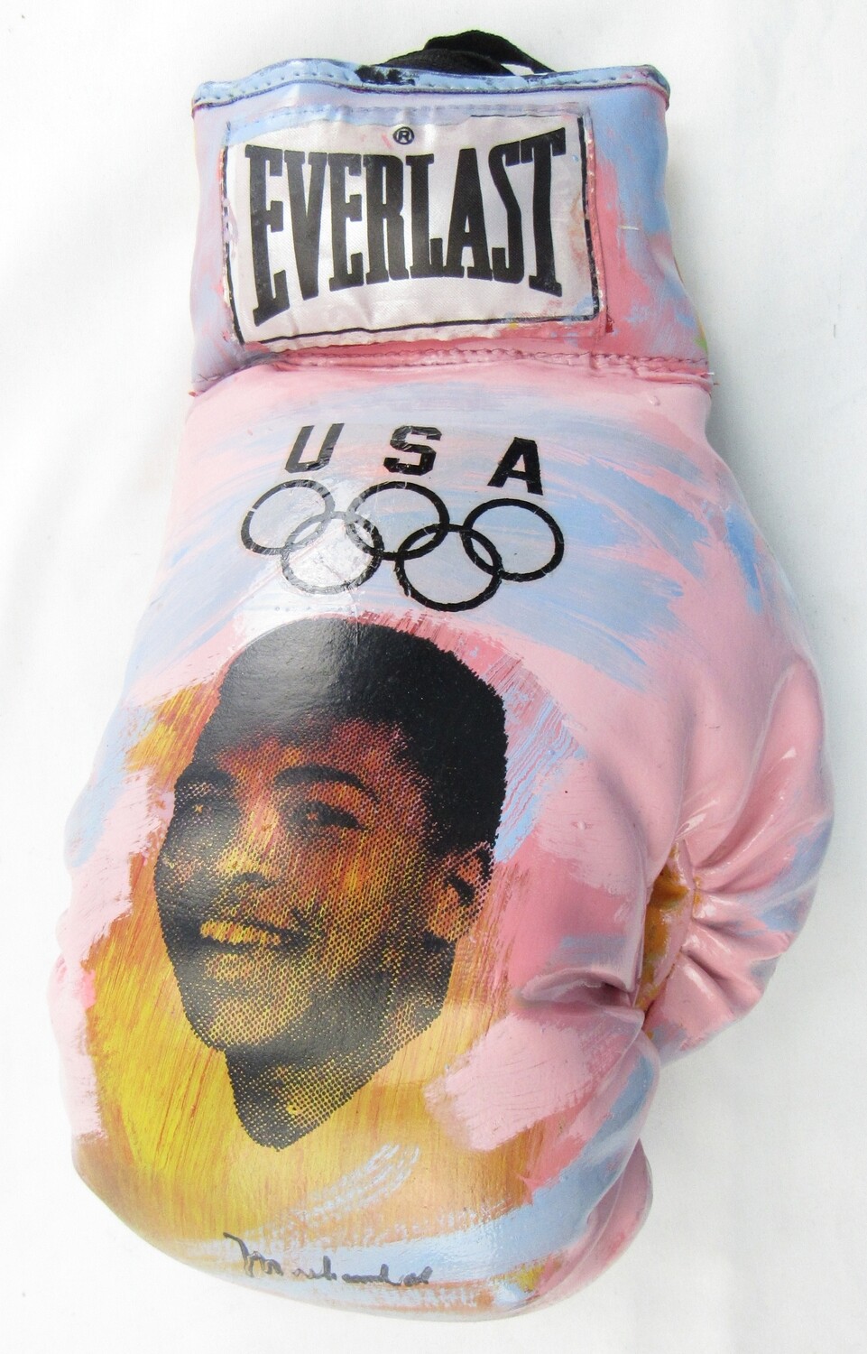 Muhammad Ali Signed Pair of LE Painted Everlast Boxing Gloves (JSA) at PristineAuction.com Muhammad Ali Signed Pair of LE Painted Everlast Boxing Gloves (JSA) at PristineAuction.com
